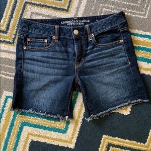 American Eagle cutoff shorts super cute!